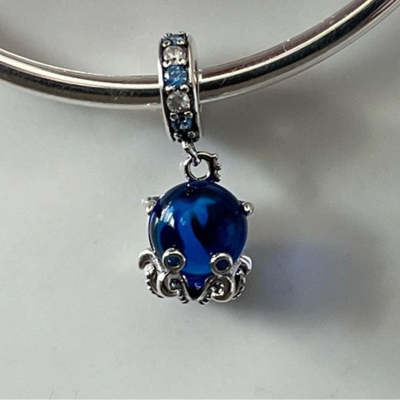 Sterling Silver Murano Glass Cute Octopus Dangle Charm - Picture 4 of 4